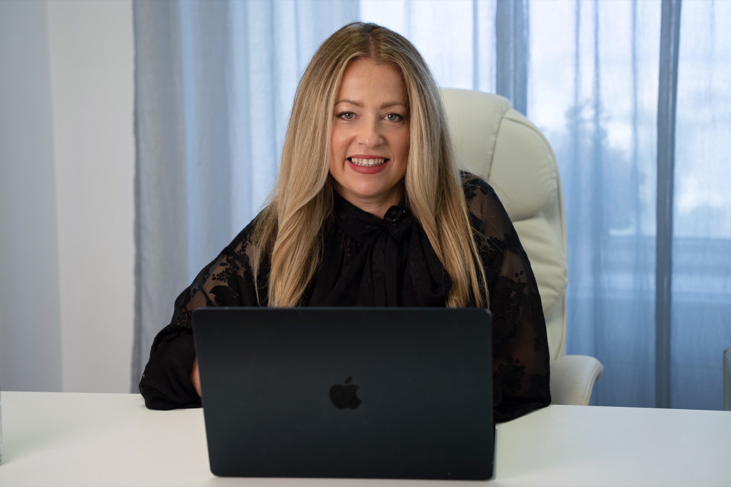 Dr. Alexandra Shustina at Whole Gut Health.